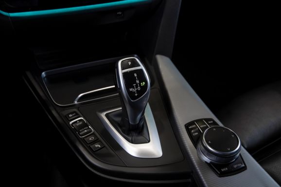 BMW 3 серия, АТ, 2018 фото 16