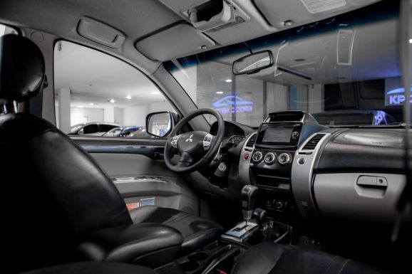 Mitsubishi Pajero Sport, АТ, 2015 фото 8