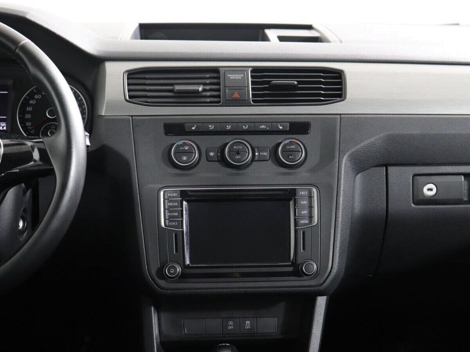 Volkswagen Caddy, 1.4 л, Робот, 2019 фото 9
