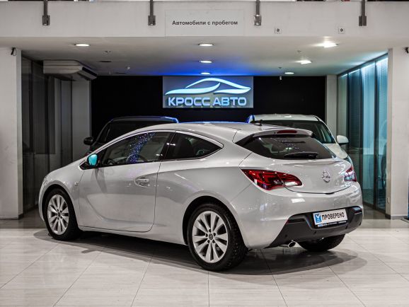 Opel Astra GTC, АТ, 2012 фото 6