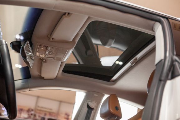 Volkswagen Passat CC, Робот, 2010 фото 8