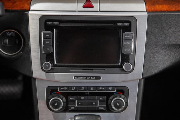 Volkswagen Passat CC, Робот, 2010 фото 14