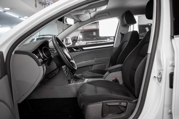 Skoda Superb, Робот, 2014 фото 10