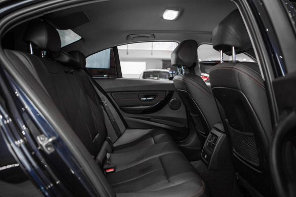 BMW 3 серия, АТ, 2014 фото 8