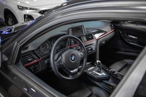 BMW 3 серия, АТ, 2014 фото 9