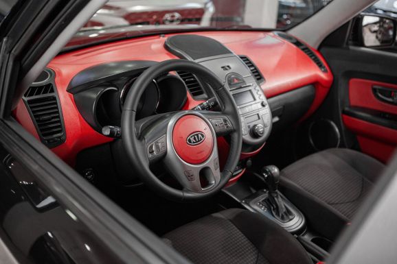 Kia Soul, АТ, 2011 фото 7