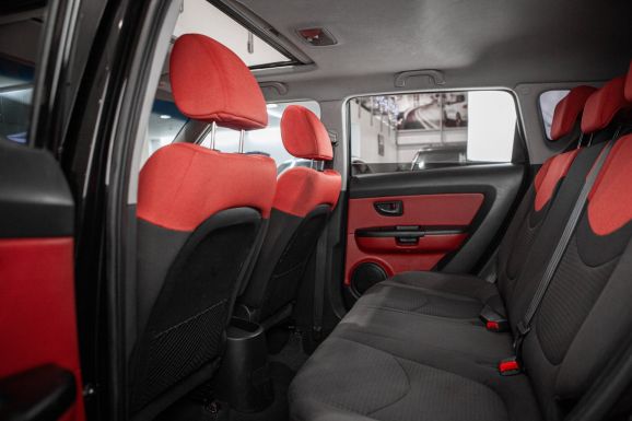 Kia Soul, АТ, 2011 фото 8