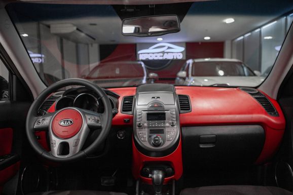 Kia Soul, АТ, 2011 фото 10