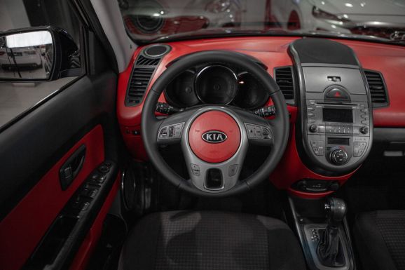 Kia Soul, АТ, 2011 фото 11