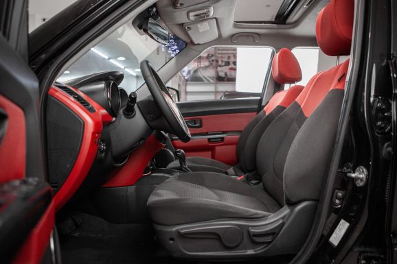 Kia Soul, АТ, 2011 фото 14