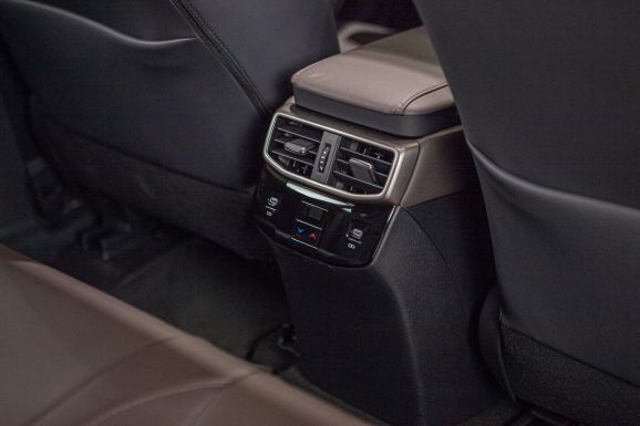 Lexus RX, АТ, 2023 фото 9