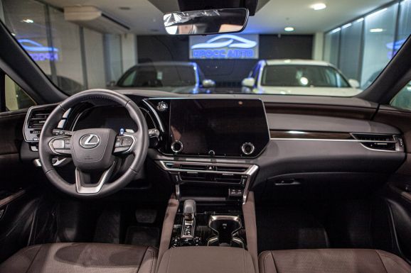 Lexus RX, АТ, 2023 фото 13