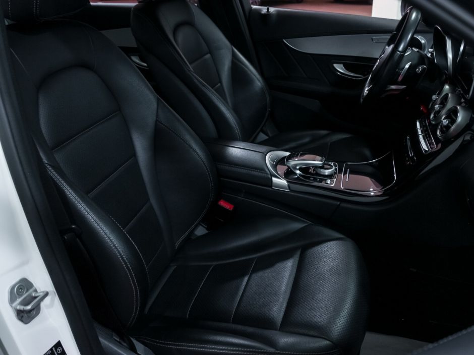 Mercedes-Benz C-Класс C 180, 1.6 л, АТ, 2014 фото 13