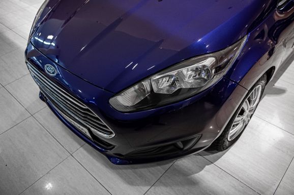Ford Fiesta, Робот, 2015 фото 7