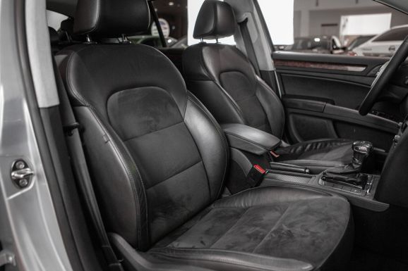 Skoda Superb, Робот, 2012 фото 19