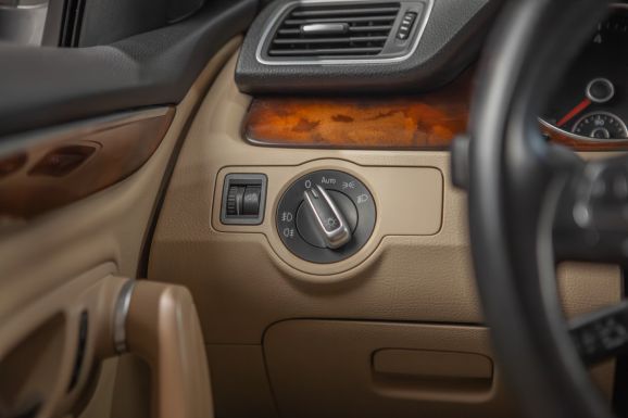 Volkswagen Passat CC, Робот, 2012 фото 13