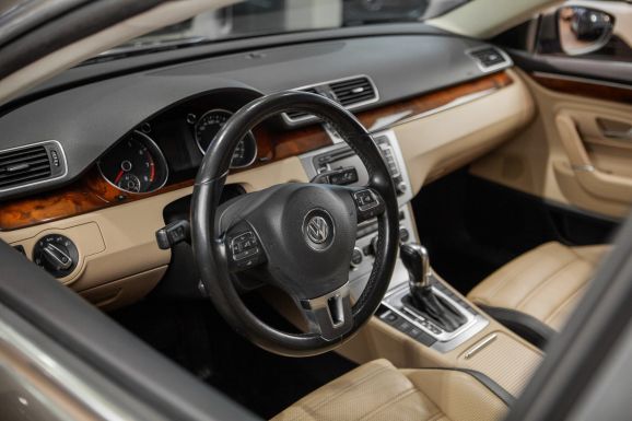 Volkswagen Passat CC, Робот, 2012 фото 2
