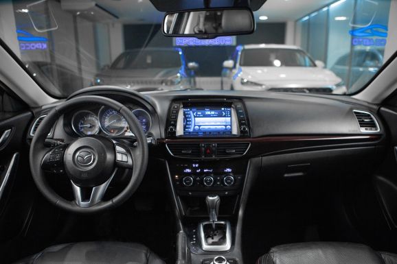 Mazda 6, АТ, 2013 фото 9