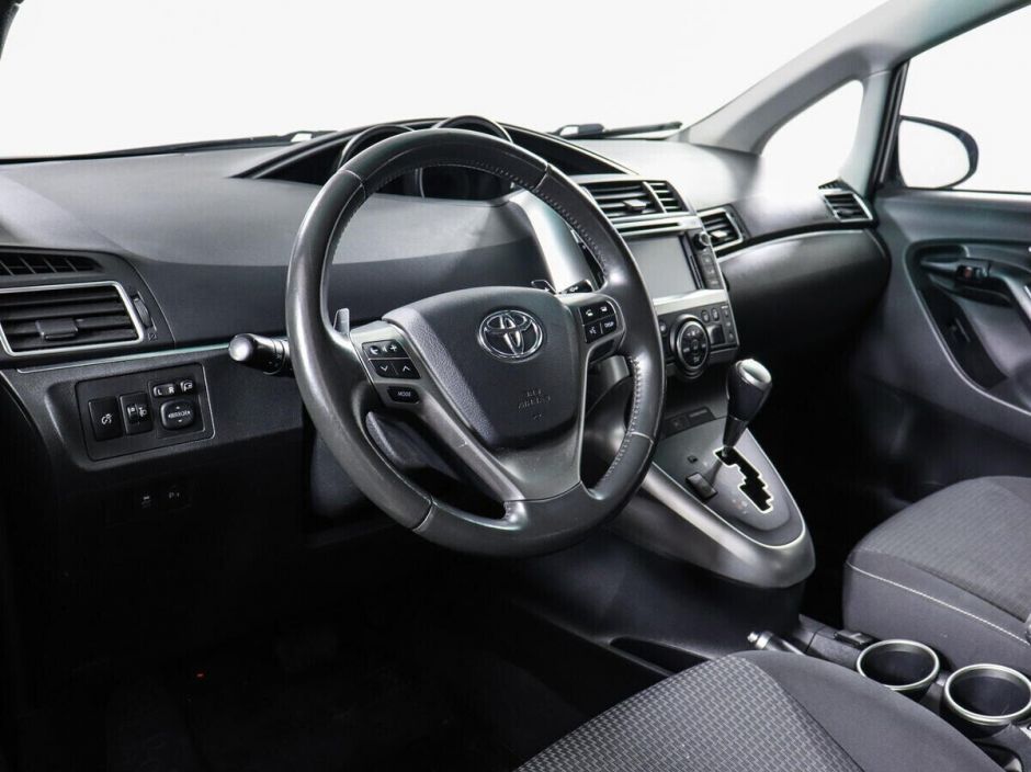 Toyota Verso, 1.8 л, Вариатор, 2014 фото 7