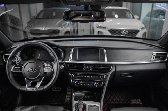 Kia Optima, АТ, 2018 фото 10