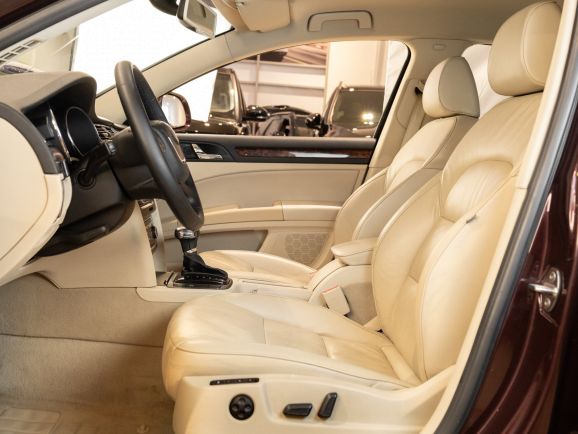 Skoda Superb, Робот, 2009 фото 11