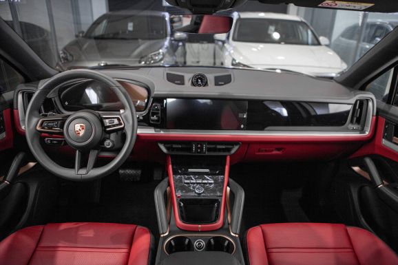 Porsche Cayenne, АТ, 2023 фото 16