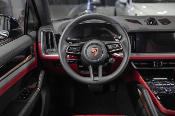 Porsche Cayenne, АТ, 2023 фото 18