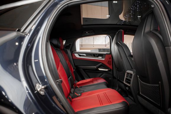 Porsche Cayenne, АТ, 2023 фото 20