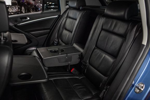 Volkswagen Tiguan, АТ, 2012 фото 8