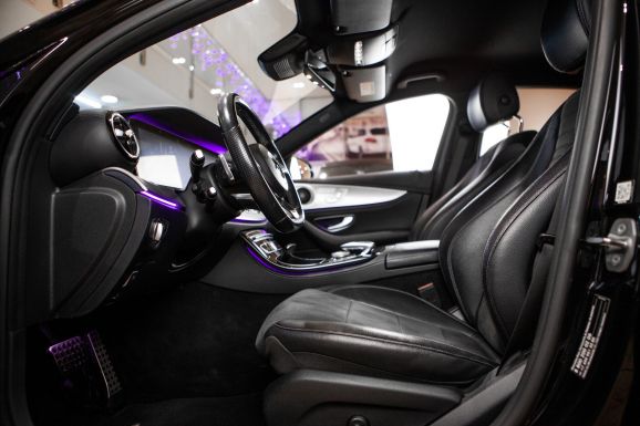 Mercedes-Benz E-класс, АТ, 2016 фото 9