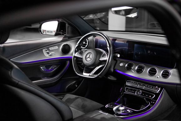 Mercedes-Benz E-класс, АТ, 2016 фото 10