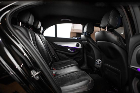 Mercedes-Benz E-класс, АТ, 2016 фото 30