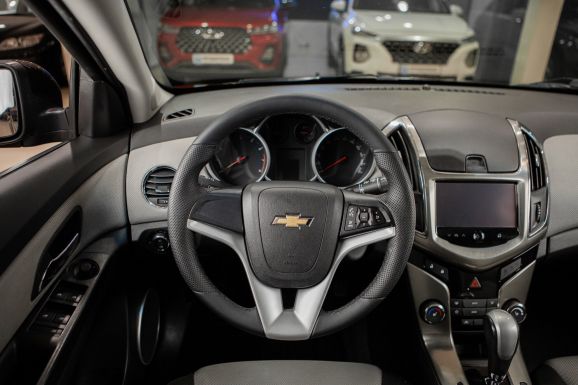 Chevrolet Cruze, АТ, 2015 фото 11