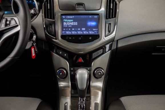 Chevrolet Cruze, АТ, 2015 фото 12