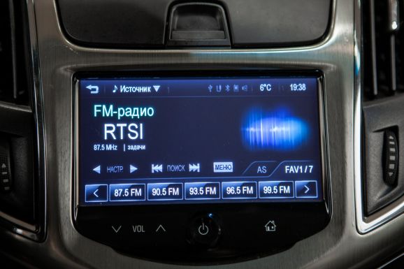 Chevrolet Cruze, АТ, 2015 фото 14