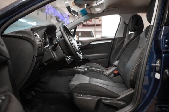 Citroen C4, АТ, 2012 фото 11