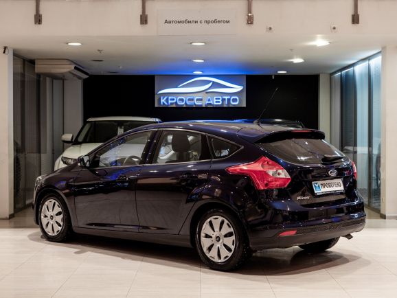 Ford Focus, Робот, 2012 фото 6