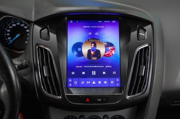 Ford Focus, Робот, 2012 фото 13