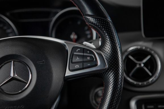 Mercedes-Benz CLA-класс, Робот, 2018 фото 14