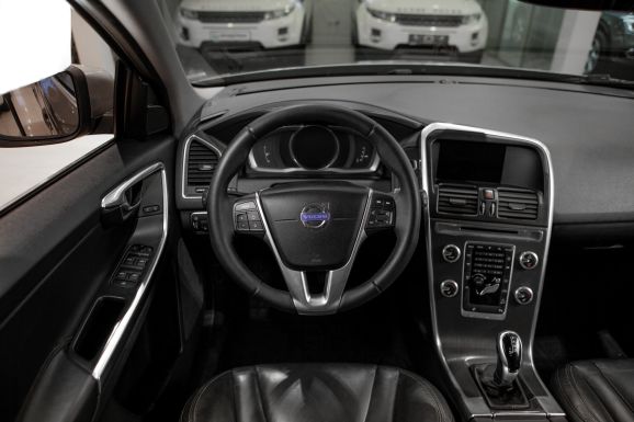 Volvo XC60, АТ, 2014 фото 10