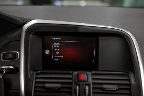 Volvo XC60, АТ, 2014 фото 13