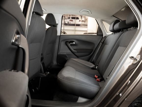 Volkswagen Polo, АТ, 2017 фото 8