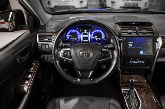 Toyota Camry, АТ, 2017 фото 7