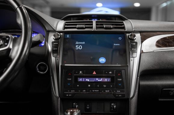 Toyota Camry, АТ, 2017 фото 10