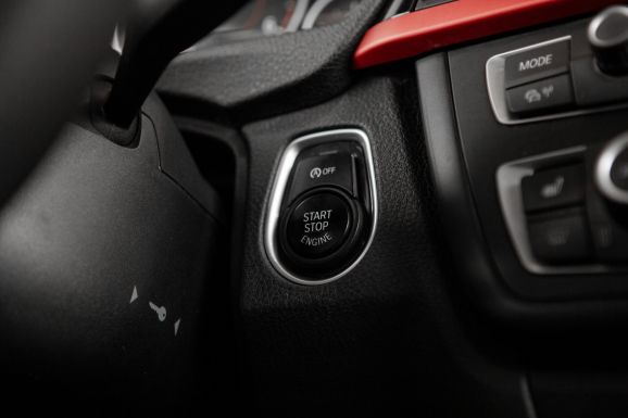 BMW 3 серия, АТ, 2014 фото 13