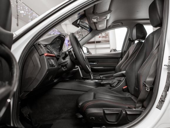 BMW 3 серия, АТ, 2014 фото 1