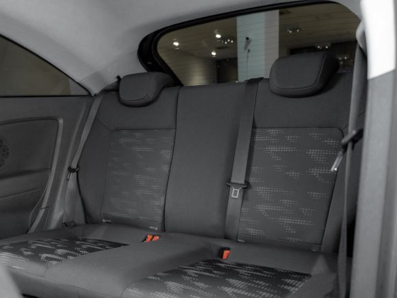 Opel Corsa, АТ, 2011 фото 15