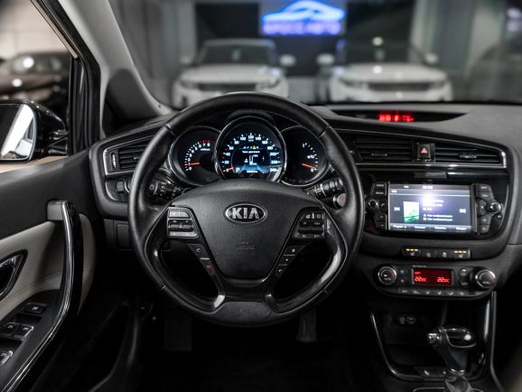Kia Ceed, Робот, 2016 фото 12