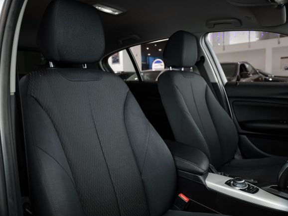 BMW 1 серии, АТ, 2013 фото 14