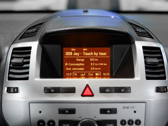 Opel Zafira, Робот, 2012 фото 8